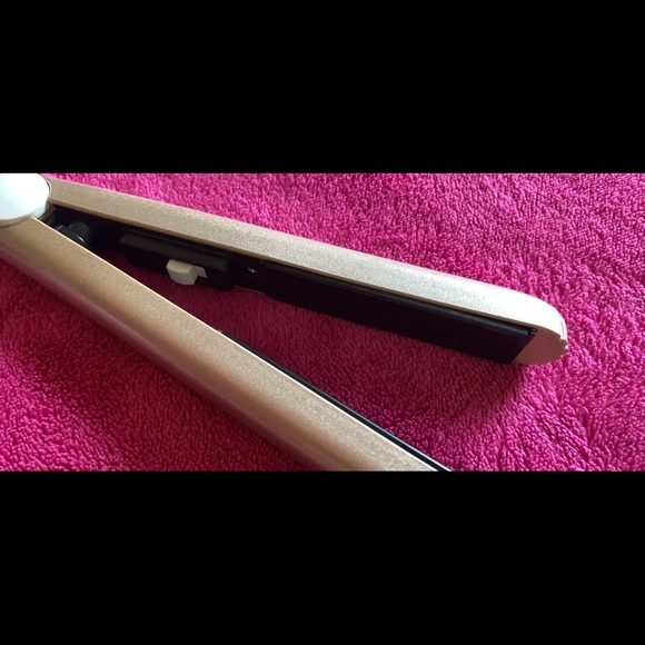 Mini flat iron - Picture 3 of 3